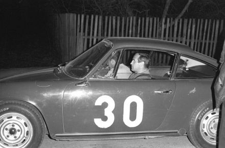 Sobiesław Zasada i Franciszek Postawka – Porsche 911L.